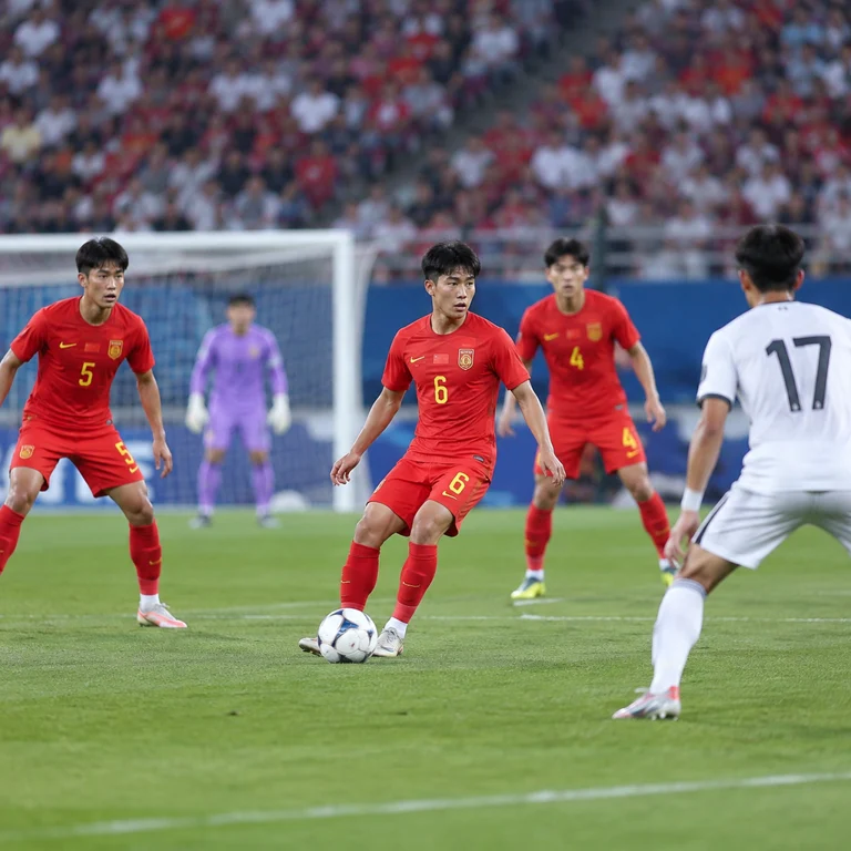 U23国足训练与比赛中的防守组织及有球推进场景